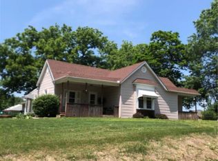 700 Terrace Rd, Leavenworth, KS 66048