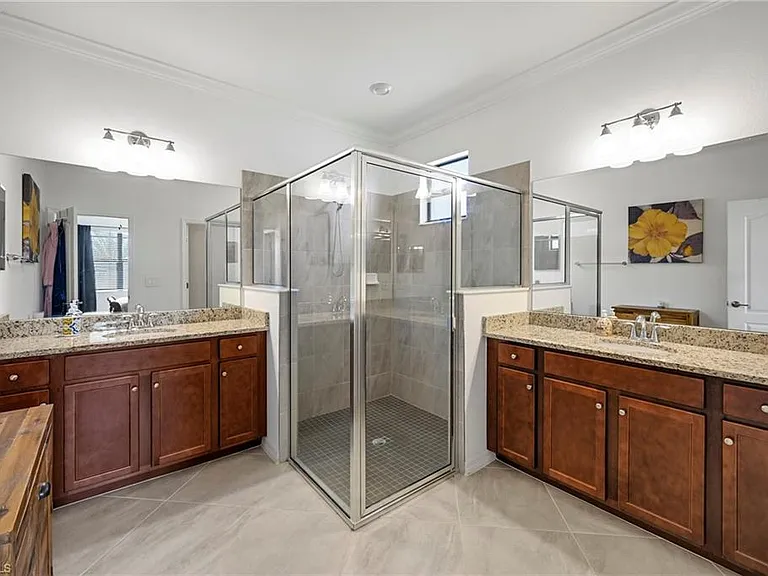 3424 Murcia Ct — Photo 18