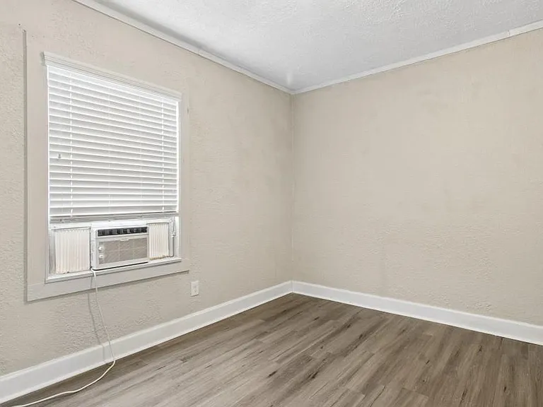 1709 W 4th St #1709 — Photo 12