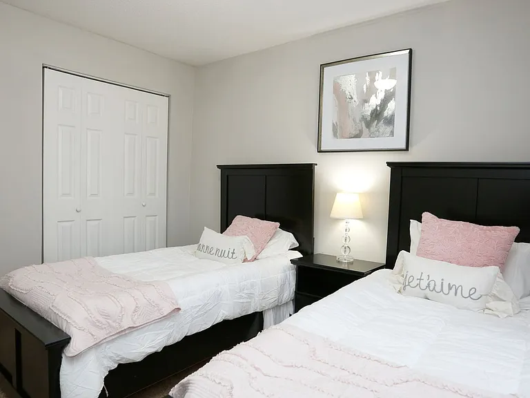 Crystal Grove Townhomes LLC — Photo 53