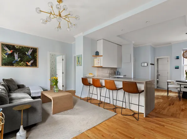 26 Gramercy Park South 8CD image 2 of 11