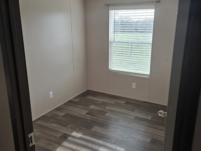 1656 FM 713 — Photo 14
