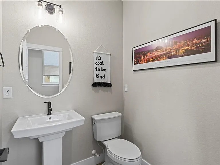 Second Level Bath