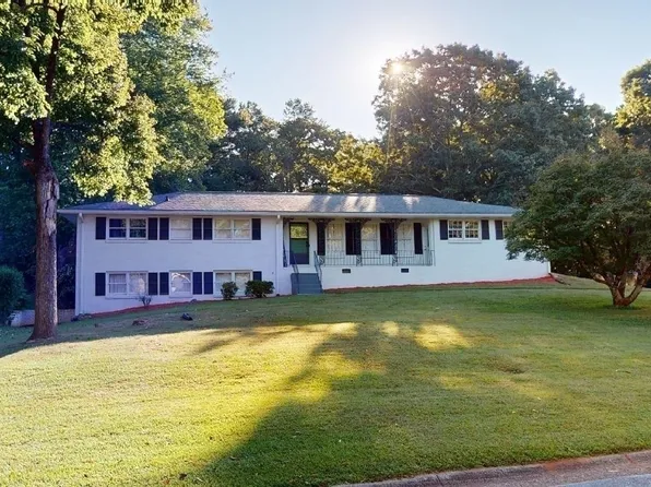 1858 Cates Ct, Snellville, GA 30078