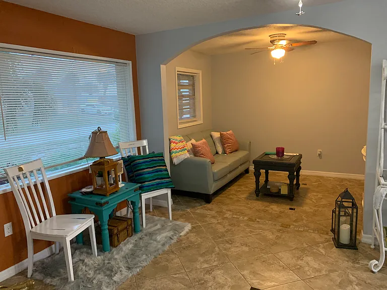 Thistleberry Dr — Photo 7
