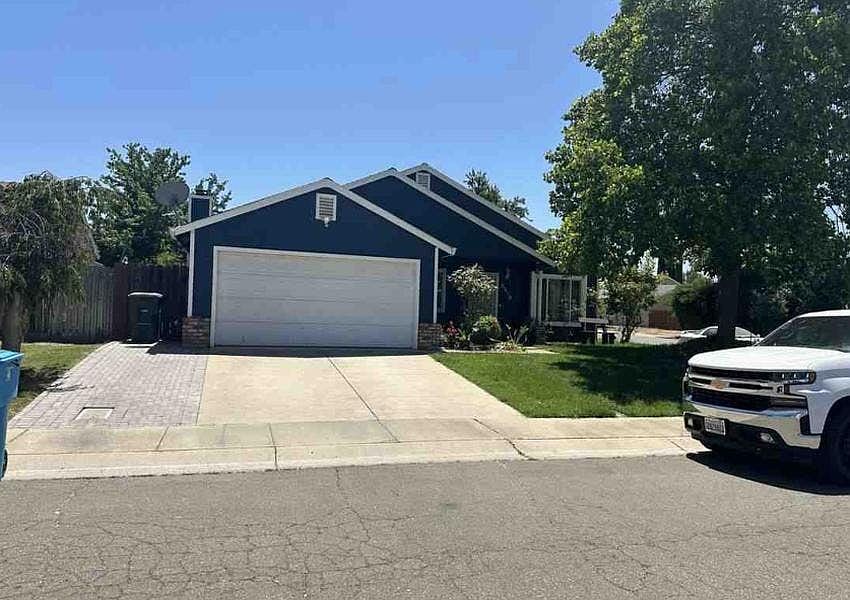 1st image of 2960 Sebina Ct