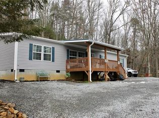 200 Israel Rd, Brevard, NC 28712