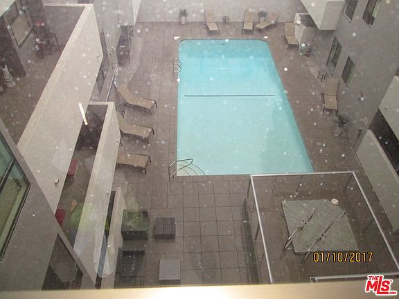 3rd image of 12115 San Vicente Blvd Unit 405