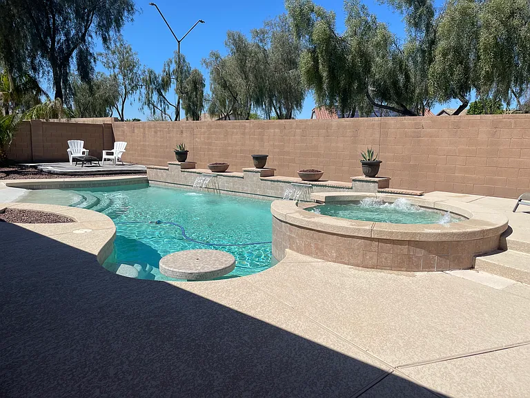 17424 W Rimrock St #A — Photo 10