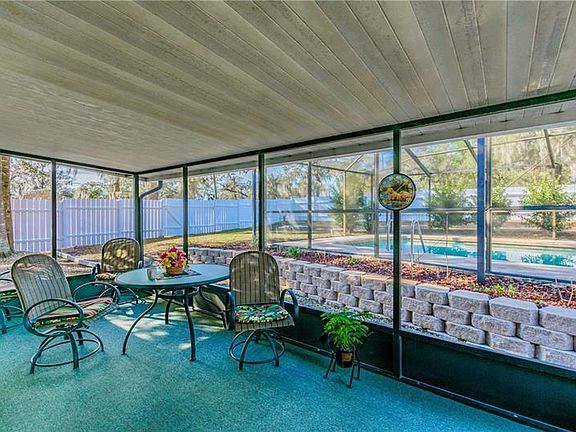 4th image of 10393 Wallien Dr