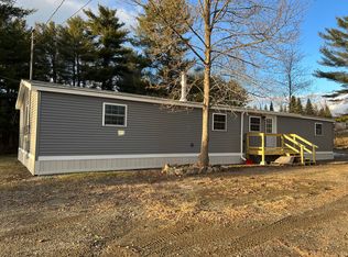 1078 Webber Pond Rd, Vassalboro, ME 04989