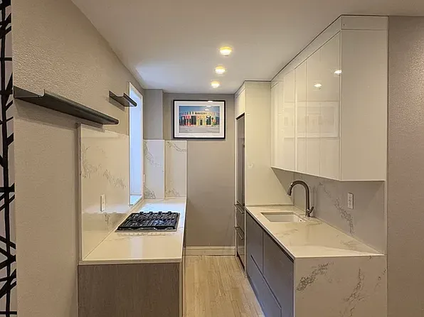 211 East 18th Street image 1 of 17