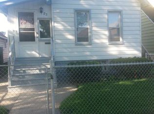 83 E Henry St, River Rouge, MI 48218