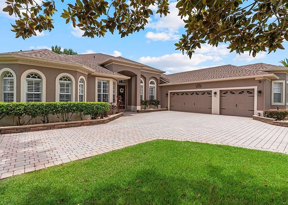 1st image of 23538 Valderama Ln