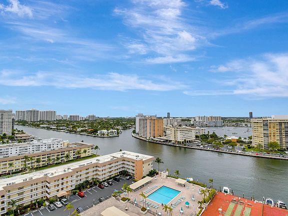 5th image of 1865 S Ocean Drive #17I
