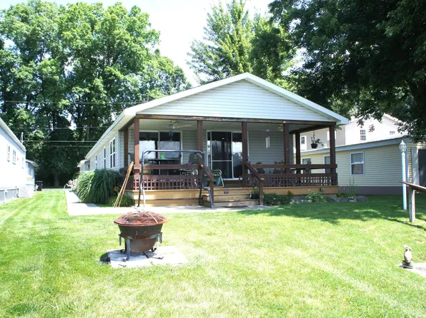 567 Sassafrass Dr, Coldwater, MI 49036