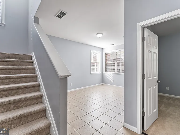 4674 Creekside Villas Way SE — Photo 25