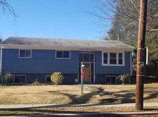 130 49th St NE, Washington, DC 20019