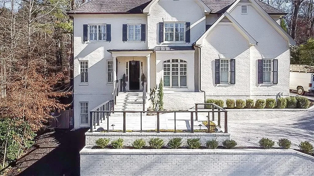 6 bed, 5.5 bath, $14,500 — Photo 3