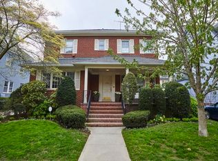 196 Argyle Rd #1, Brooklyn, NY 11218