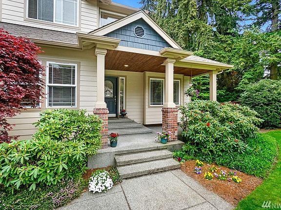 3rd image of 10709 227th Ave E