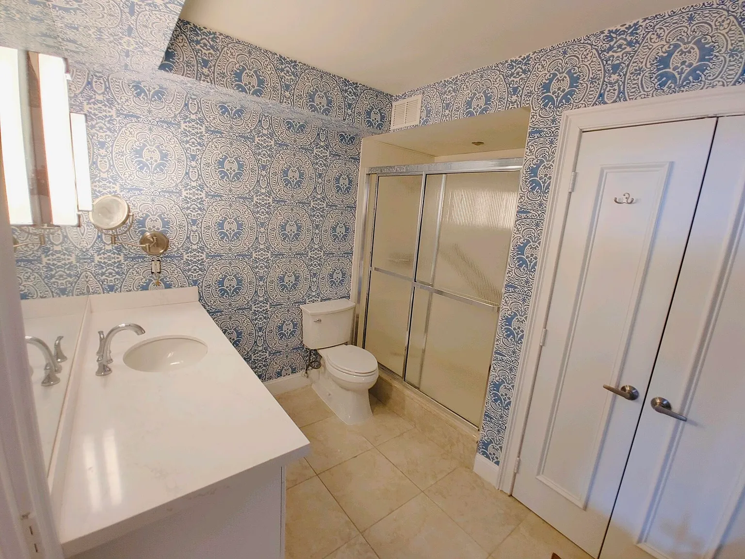3 bed, 2.0 bath, 1334 sqft, $10,000 — Photo 4