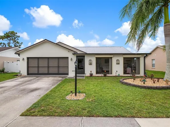 4121 Palau Dr, Sarasota, FL 34241