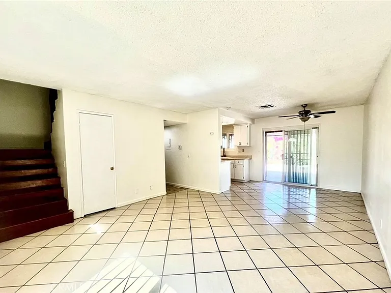 126 Lassen Pl #D — Photo 7