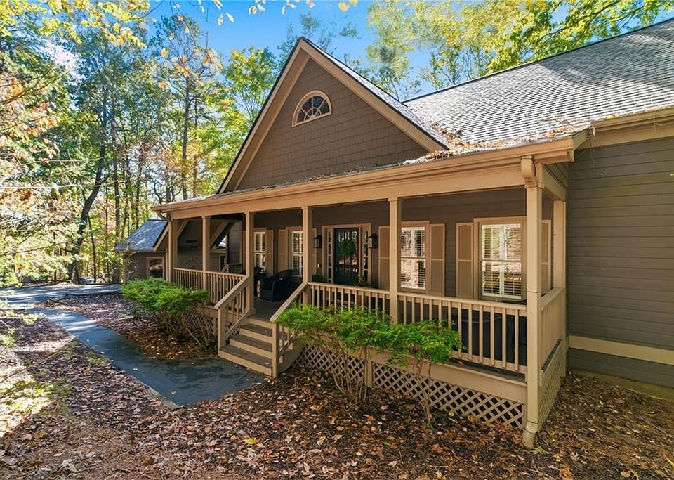 1st image of 796 Wake Robin Dr