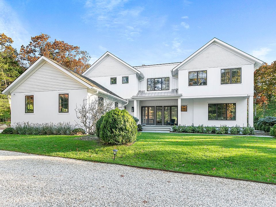 1st image of 14 Koala Ln