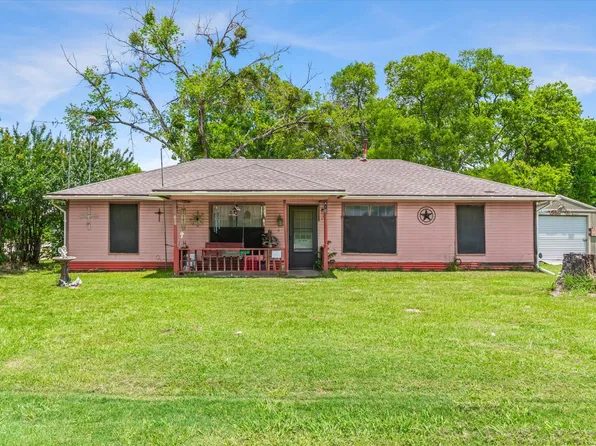 410 W Pine St, Edgewood, TX 75117