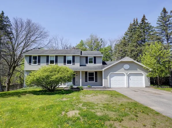 44 Latchmere Dr, Victor, NY 14564