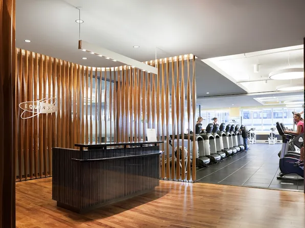 450 West 42nd Street image 15 of 20