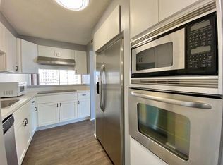 1910 Ala Moana Blvd APT 25D, Honolulu, HI 96815