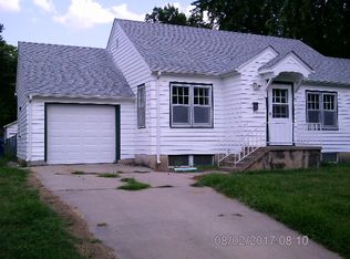 429 S Tulip St, McPherson, KS 67460
