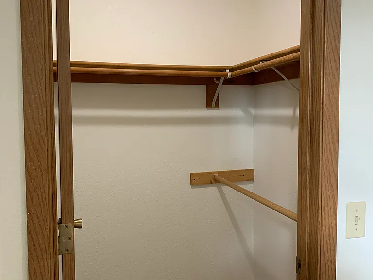 1117 W Kristen Ave — Photo 12