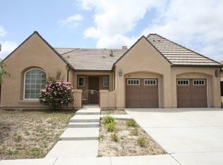 619 Palomar Cir, Lompoc, CA 93436