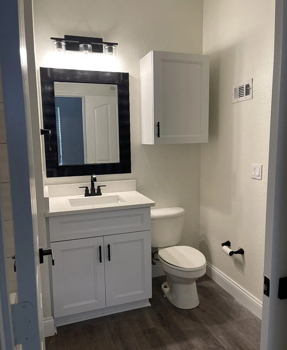 1150 Lake Shadow Cir — Photo 4