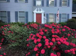 16103 Kennedy St, Woodbridge, VA 22191