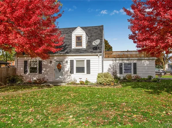 8399 Park Ave, Gasport, NY 14067