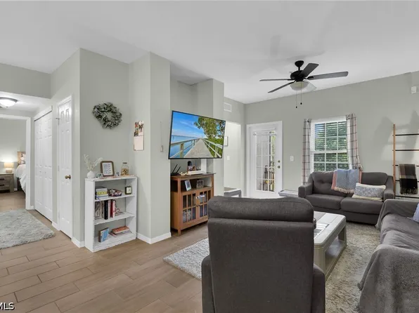 23580 Walden Center Dr APT 207, Bonita Springs, FL 34134