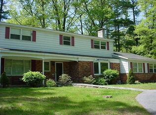 59 Blue Spruce Ln, Ballston Lake, NY 12019