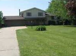29048 Quinn Rd, North Liberty, IN 46554