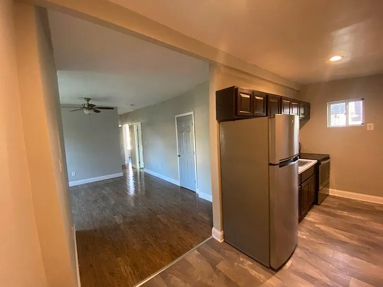 2106 Allendale Rd #3 — Photo 8