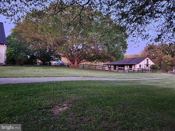 5th image of 19255 Telegraph Springs Rd