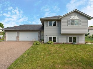 30751 Reflection Ave, Shafer, MN 55074