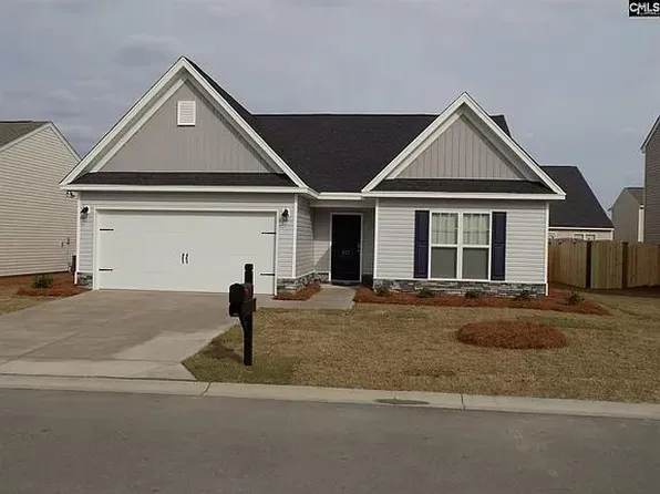 470 Finch Ln, Lexington, SC 29073