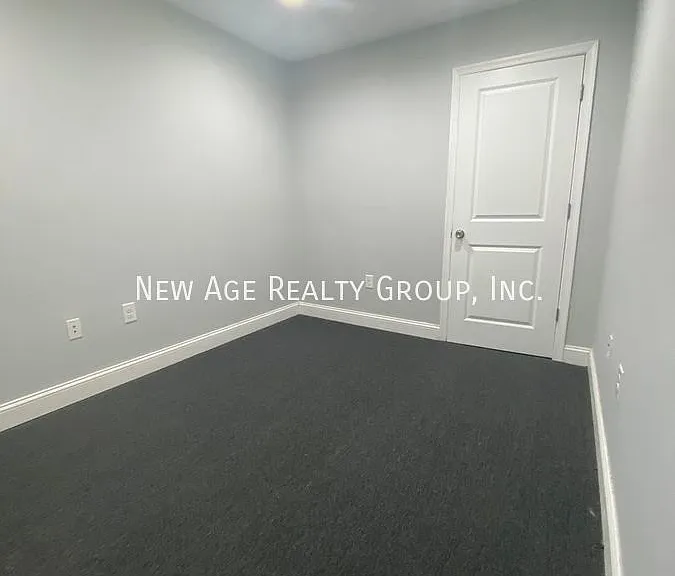 4212 Powelton Ave #2 — Photo 5