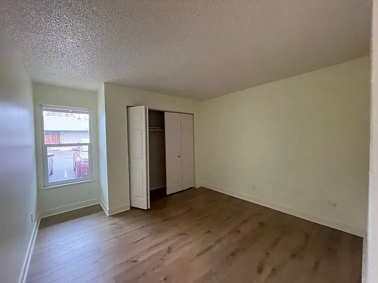 5918 S Willow Way — Photo 8