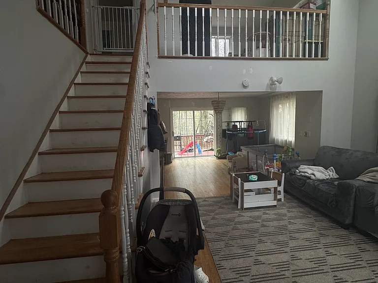 661 Glen Circle Dr — Photo 1